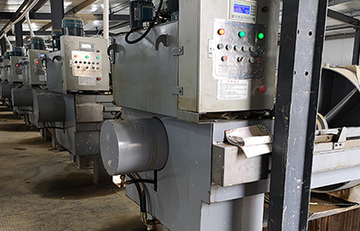 廂式污泥壓濾機(jī)處理污泥效果好