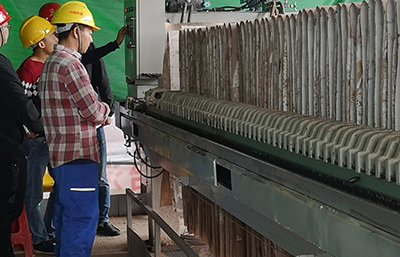 環(huán)保制砂生產(chǎn)線用廂式污泥壓濾機(jī)靠譜嗎？