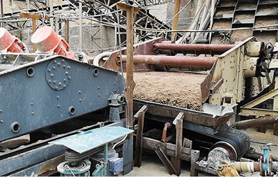 可移動(dòng)的洗沙生產(chǎn)線：附廂式濾機(jī)方便快捷