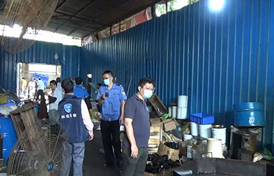 雷霆出擊，對(duì)違法排污企業(yè)零容忍！