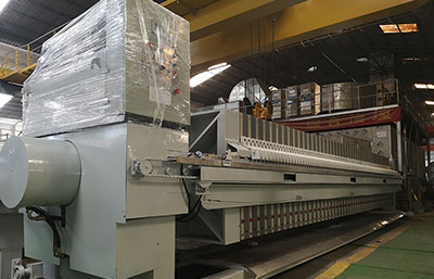 泥漿廂式壓濾機(jī)使用過(guò)程中需要注意什么