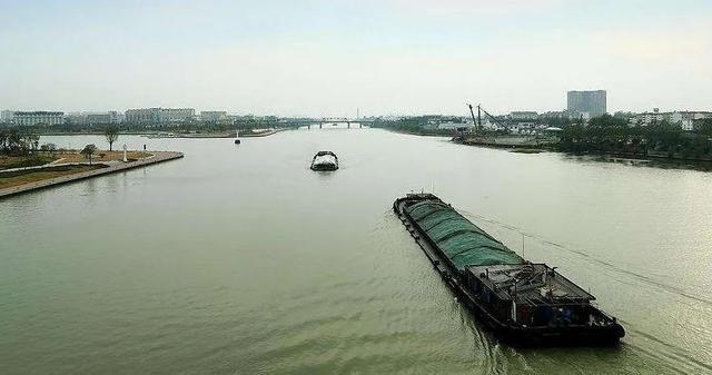 6300多噸淤泥倒入京杭大運河 15人被判刑!