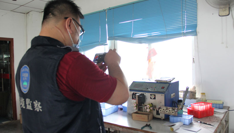 觸目驚心！水全都“染綠”了！多家企業被查處！