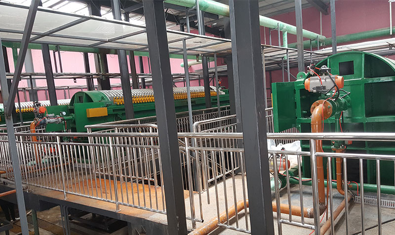 智能全自動(dòng)壓榨機(jī)